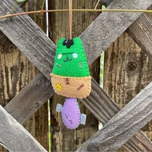Felt  Frankenstein’s Monster Ornament